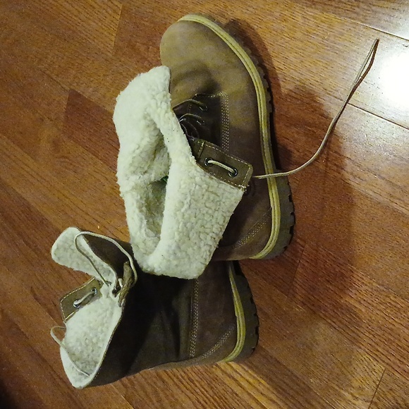 Womens timberland waterproof winter boots size 10 - Picture 2 of 9